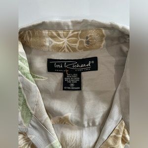 Tori Richard hawaiian shirt 100% silk